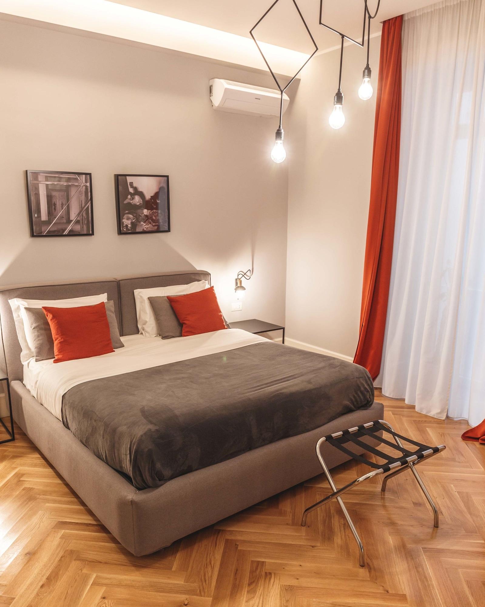 Relais Della Porta Hotel Napoli Bagian luar foto