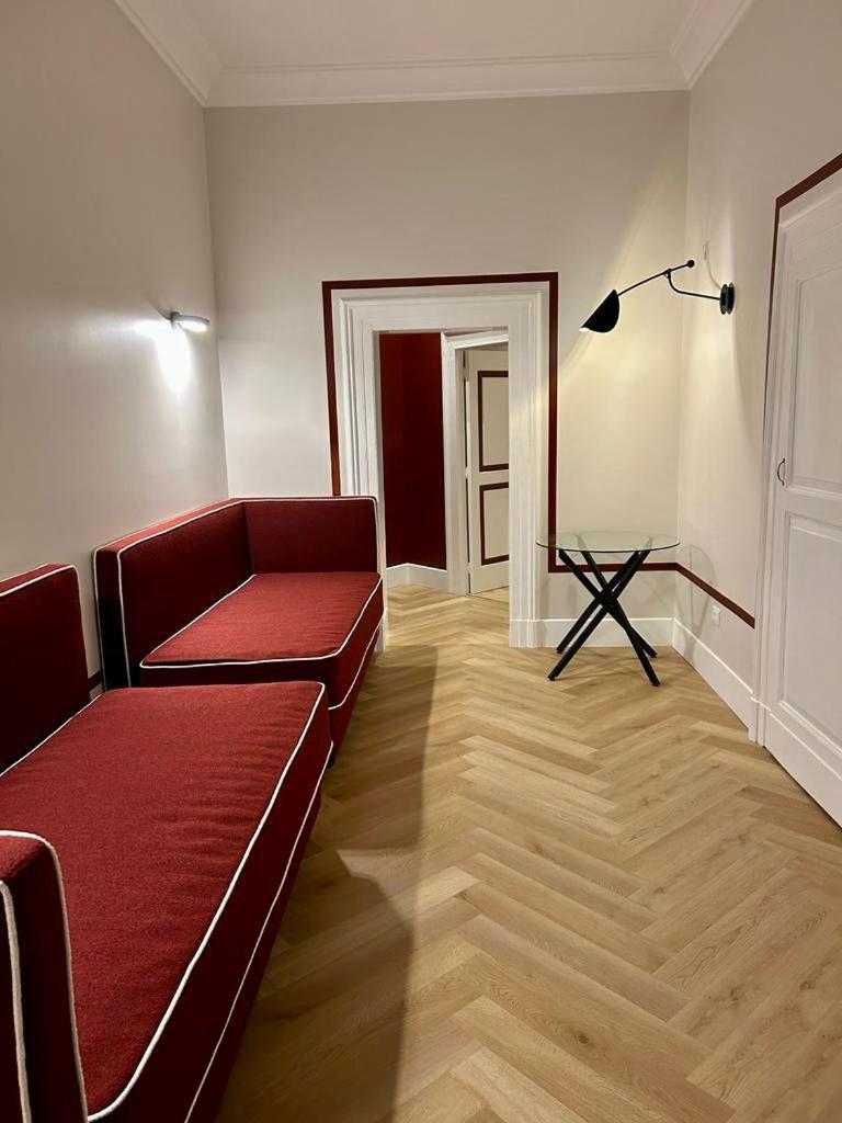 Relais Della Porta Hotel Napoli Bagian luar foto