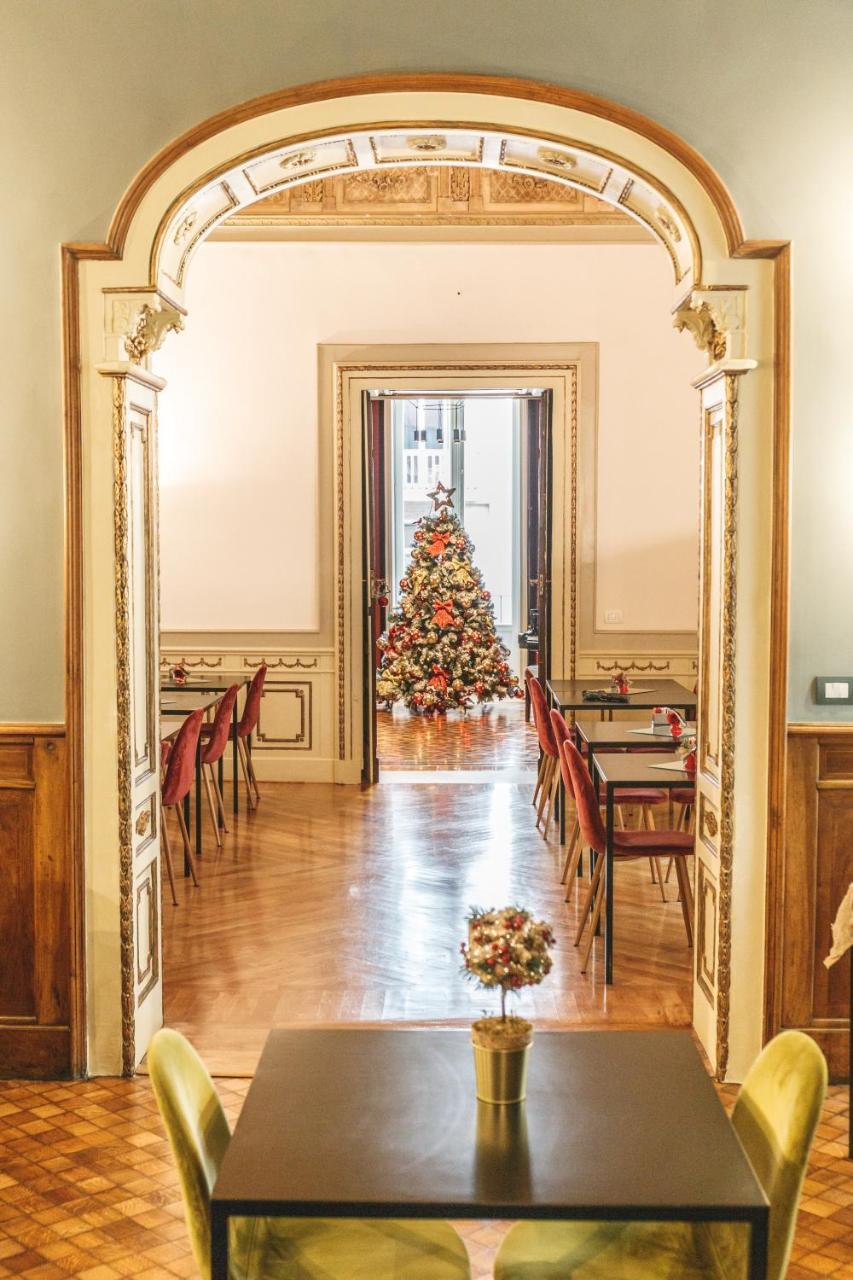 Relais Della Porta Hotel Napoli Bagian luar foto